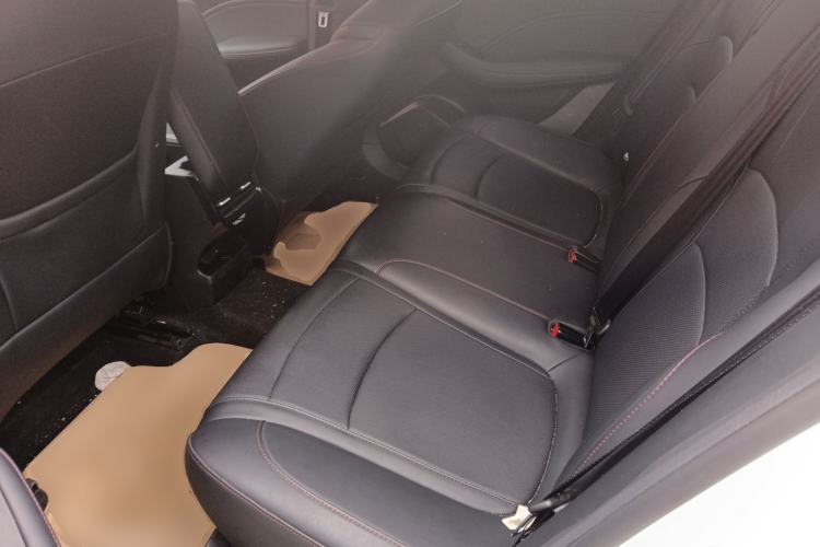 Used Roewe i5 2023 1.5L CVT Luxury Edition Left Rear Seat