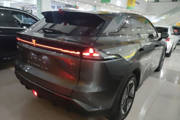 Used Deepal S07 2023 520Max Pure Electric Version Rear Right 45 Deg