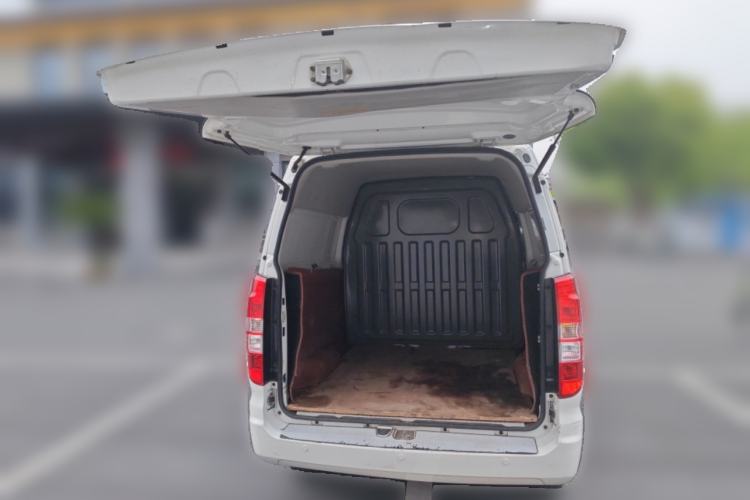 Used Jinbei New Hiace X30L 2021 1.5L Wealth Van Non-Air-Conditioned Version China VI Standard SWC15M Trunk