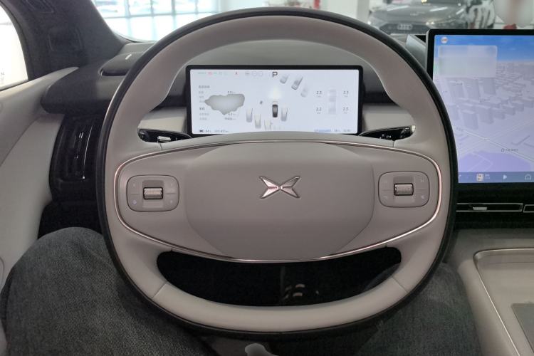 Used XPeng P7+ 2024 Long-Range Max Steering Wheel
