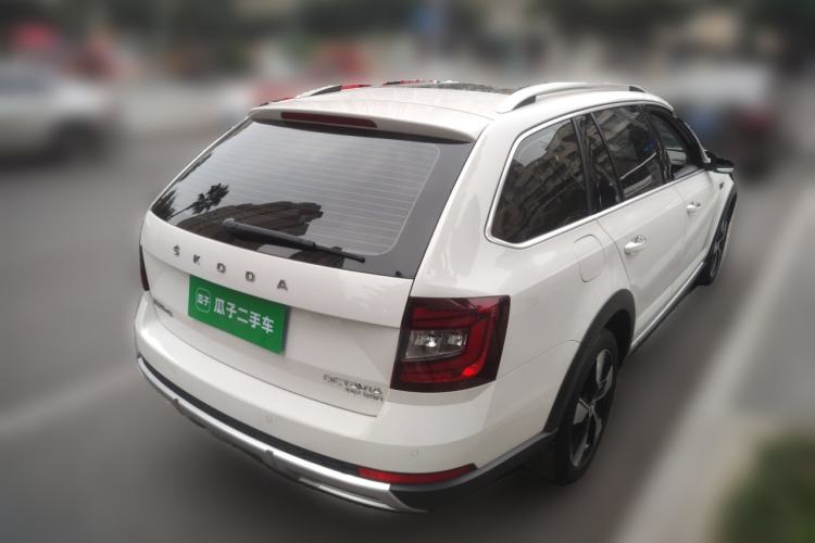 Used Skoda Octavia 2019 TSI280 DSG Luxury Edition Station Wagon China VI Standard
