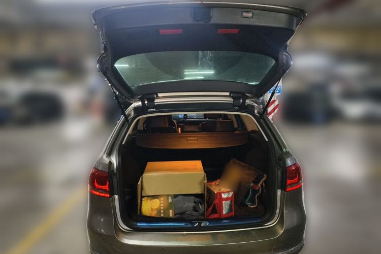 Used Volkswagen Magotan 2012 Travel Edition 2.0 TSI Comfort Version