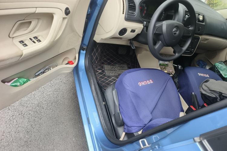 Used Skoda Fabia 2014 1.4L Automatic Crystal Edition