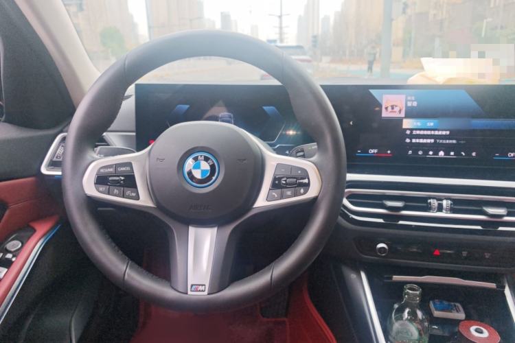 Used BMW i3 2024 eDrive 35 L
