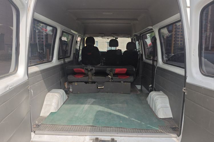 Used JMC Transit 2017 2.8T Commercial Version Short Wheelbase Mid-Roof 6/7/8-Seater JX493 Trunk