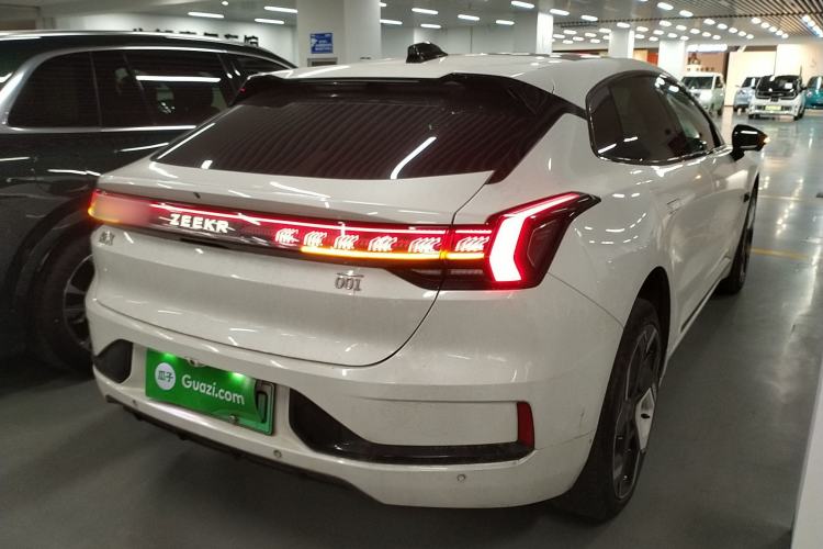 Used Zeekr 001 2022 Ultra-Long Range Dual-Motor YOU Version Rear Right 45 Deg
