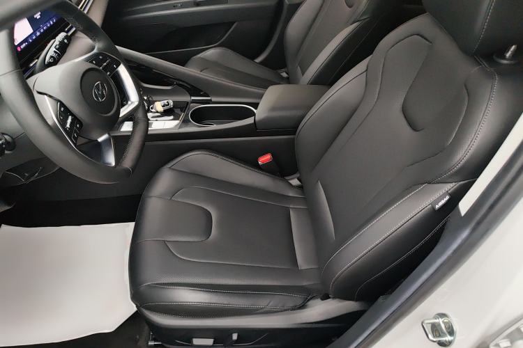 Used Hyundai Elantra 2021 1.5L CVT TOP Flagship Edition Left Front Seat