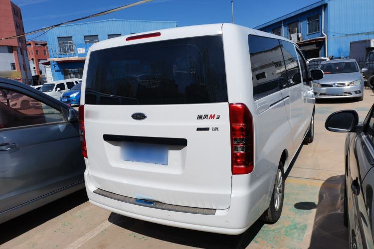 Used JAC Refine M3 2025 PLUS 1.8L Manual Classic Edition 5 Seats