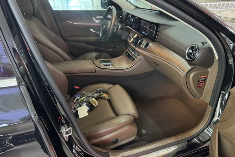 Used Mercedes-Benz E-Class 2023 E 260 L