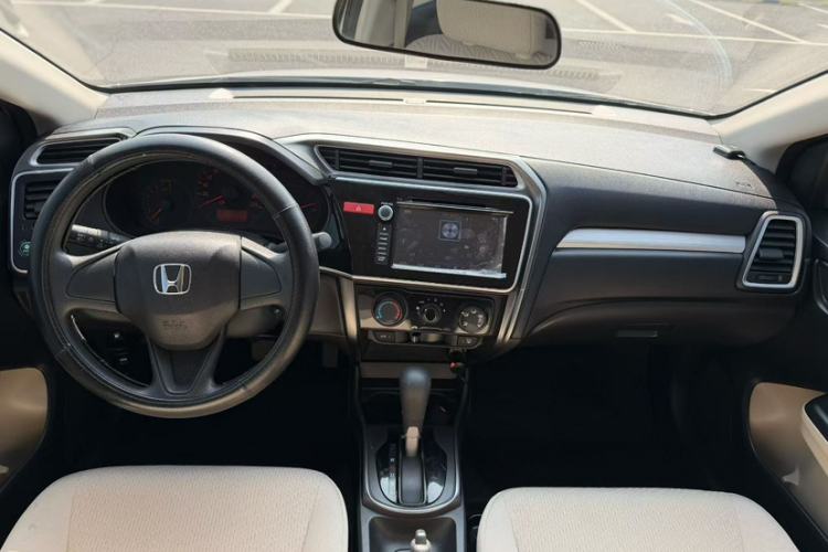 Used Honda Greiz 2016 1.5L CVT Classic Edition
