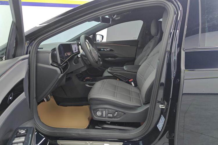 Used Hongqi EH7 2024 600 Pro