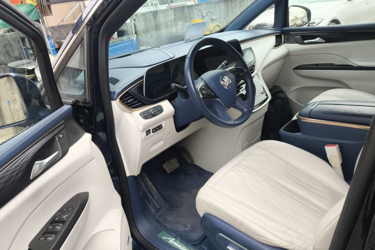 Used Buick GL8 2022 Avenir Avia Four-Seat Prestige Edition Driver Seat