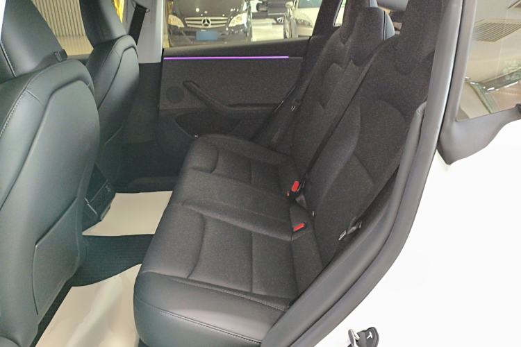 Used Tesla Model 3 2025 Rear-Wheel-Drive Version
