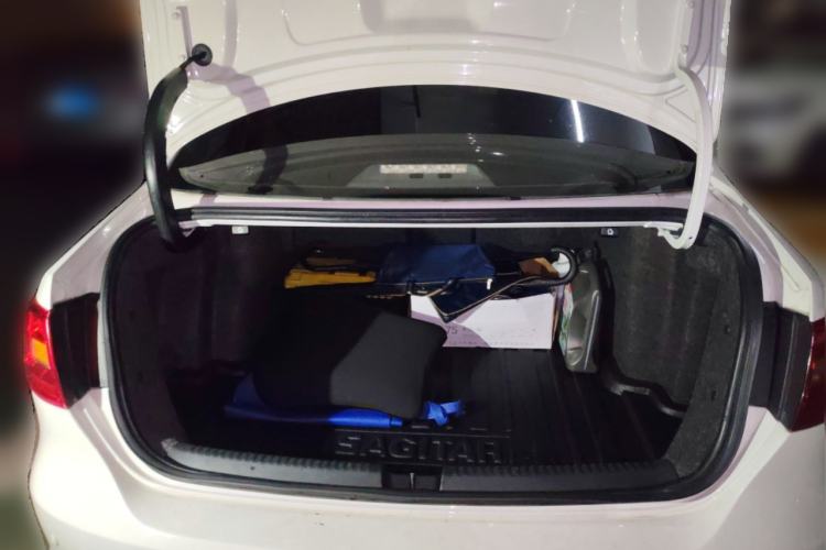 Used Volkswagen Sagitar 2012 1.6L Automatic Comfort Edition Trunk