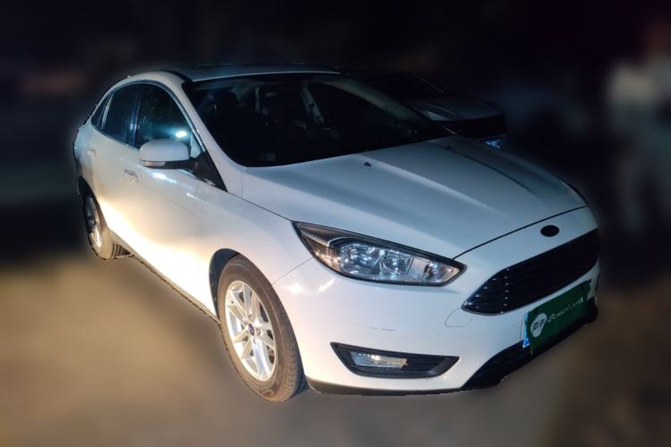 Used Ford Focus 2018 Sedan Classic 1.6L Automatic Trendy SmartDrive Edition
