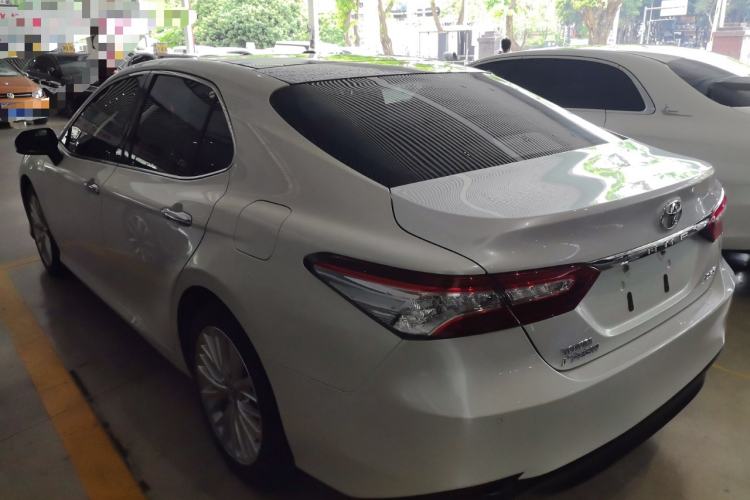 Used Toyota Camry 2018 2.5G Luxury Edition Rear Left 45 Deg