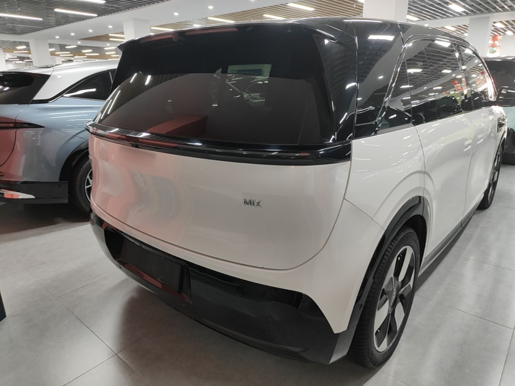 Zeekr MIX 2025 Intelligent Driving Version — снимка 5