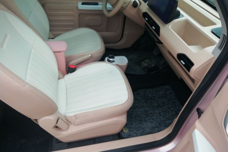 Used Geely Galaxy Panda 2023 Panda Mini 200km Dynamic Bear
