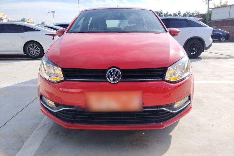 Used Volkswagen Polo 2016 1.6L Automatic Comfort Model
