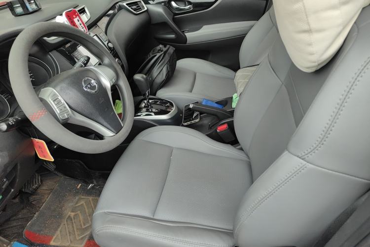 Used Nissan Qashqai 2017 2.0L CVT Elite Edition China V Standard Left Front Seat