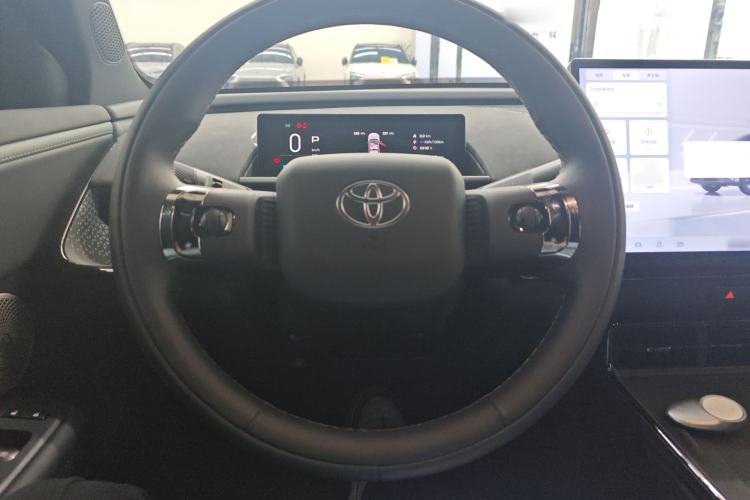 Used Toyota BZ 3X 2025 520 Pro Steering Wheel