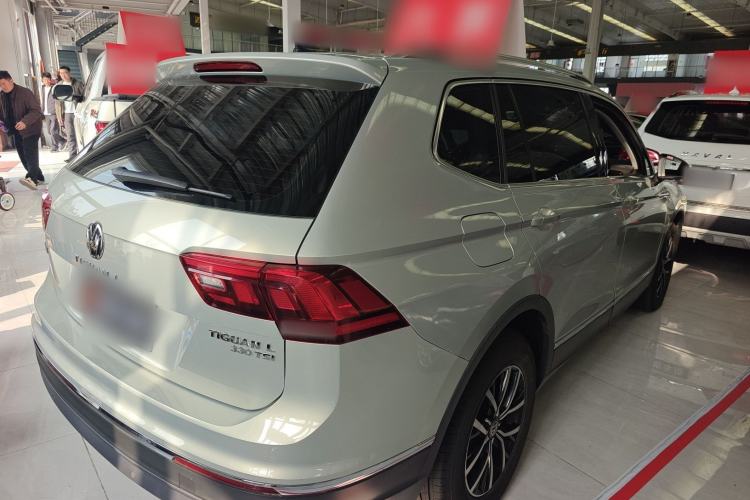 Used Volkswagen Tiguan L 2018 330TSI Automatic Two-Wheel Drive Luxury Edition
