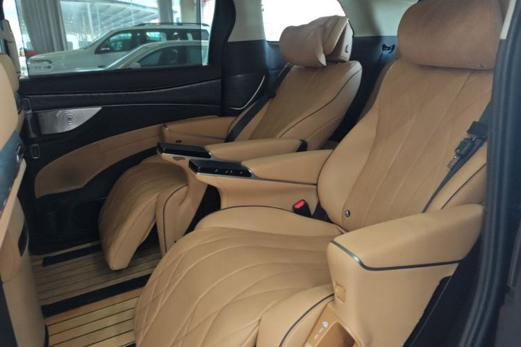 Used Denza D9 2024 DM-i 1050 Luxury Model Left Rear Seat