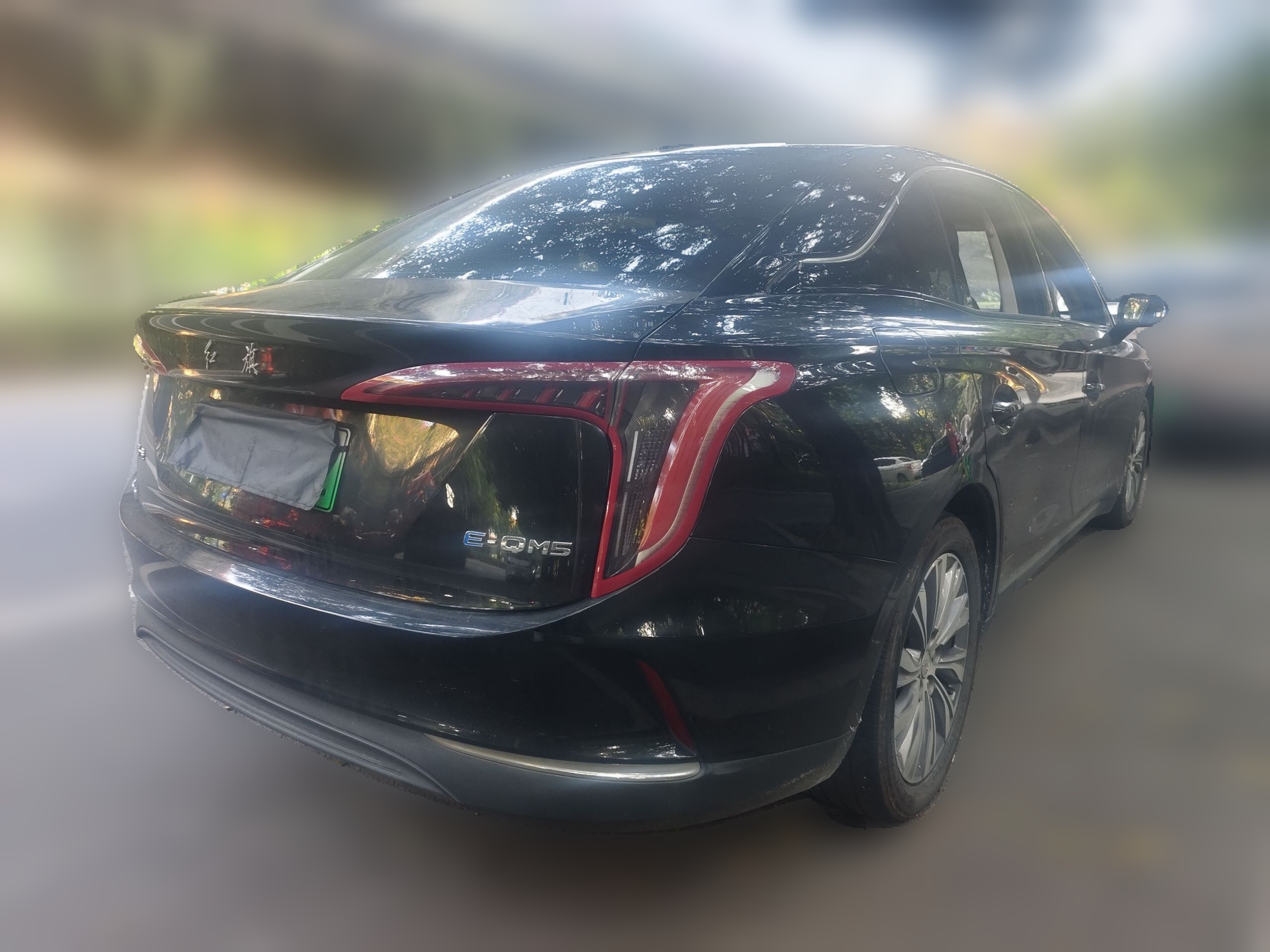 Hongqi E-QM5 2024 450km Range Commuter Version — снимка 6