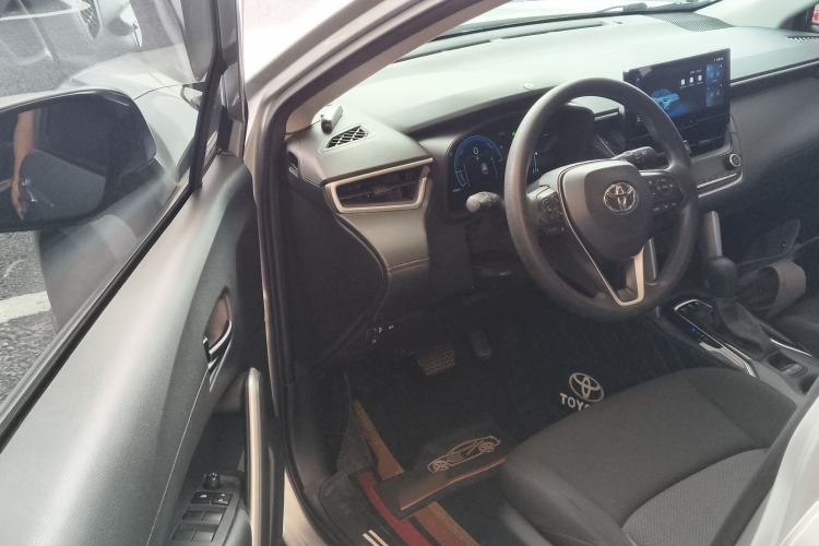 Used Toyota FRONTLANDER 2023 2.0L Smart Electric Hybrid Dual-Engine Leading Edition Driver Seat