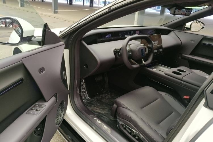 Used Avatr 06 2025 Ultra Pure Electric Edition