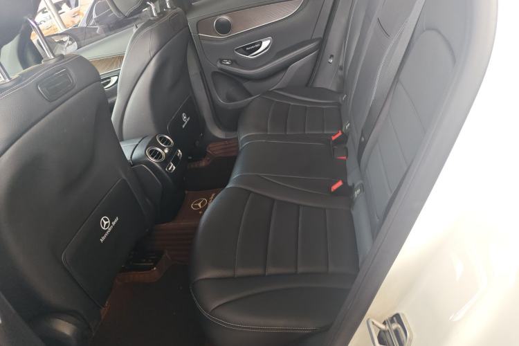 Used Mercedes-Benz GLC 2016 GLC 300 4MATIC Dynamic Model
