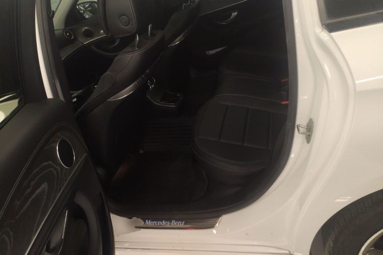 Used Mercedes-Benz E-Class 2022 E 260 L Left Rear Seat