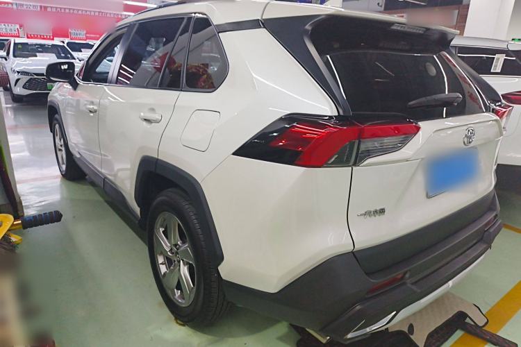 Used Toyota RAV4 2020 2.0L CVT Two-Wheel Drive Fashion PLUS Edition
