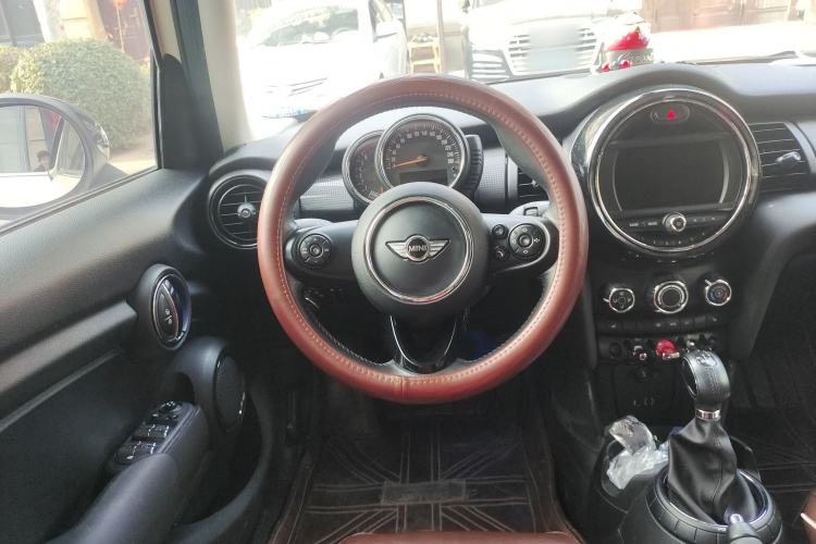 Used MINI MINI 2016 1.5T COOPER Five-Door Edition