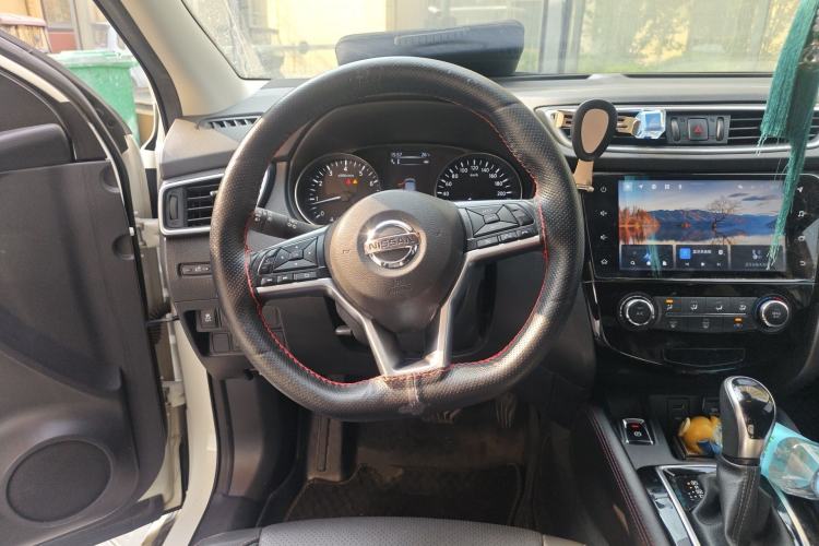 Used Nissan Qashqai 2021 2.0L CVT Luxury Edition Steering Wheel