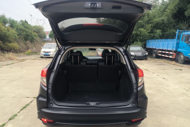 Used Honda Vezel 2020 1.5L CVT Pioneer Edition
