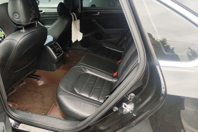 Used Volkswagen Passat 2017 330TSI DSG Luxury Edition
