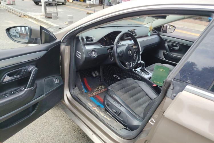 Used Volkswagen FAW-Volkswagen CC 2012 2.0 TSI Prestige Edition Driver Seat