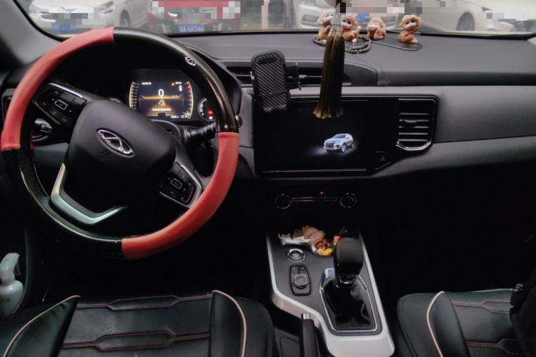 Used Chery Tiggo 5x 2019 1.5L Manual Smart Edition Center Console