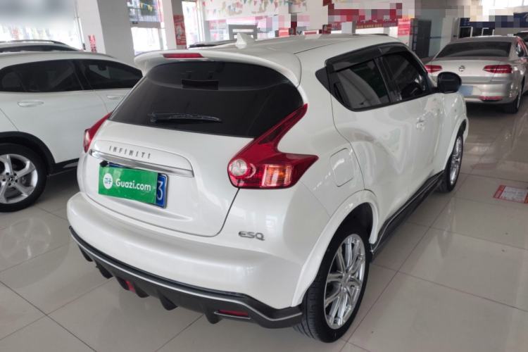 Used Infiniti ESQ 2014 1.6L Spontaneous Edition