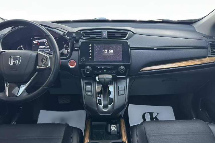 Used Honda CR-V 2017 240TURBO CVT Front-Wheel Drive Fashion Edition