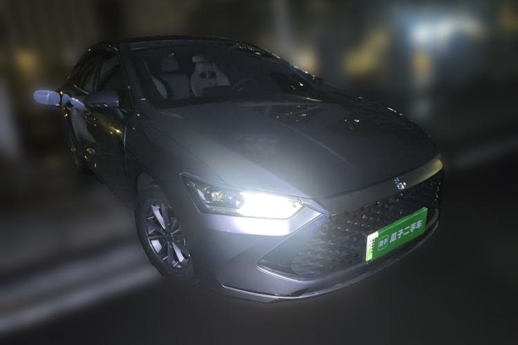 Used BYD Qin PLUS 2024 HONOR Edition DM-i 55KM Leading Model Front Right 45 Deg