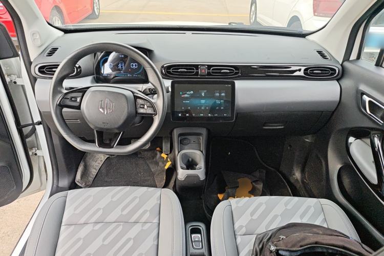 Used Leapmotor T03 2024 310 Comfort Edition Center Console