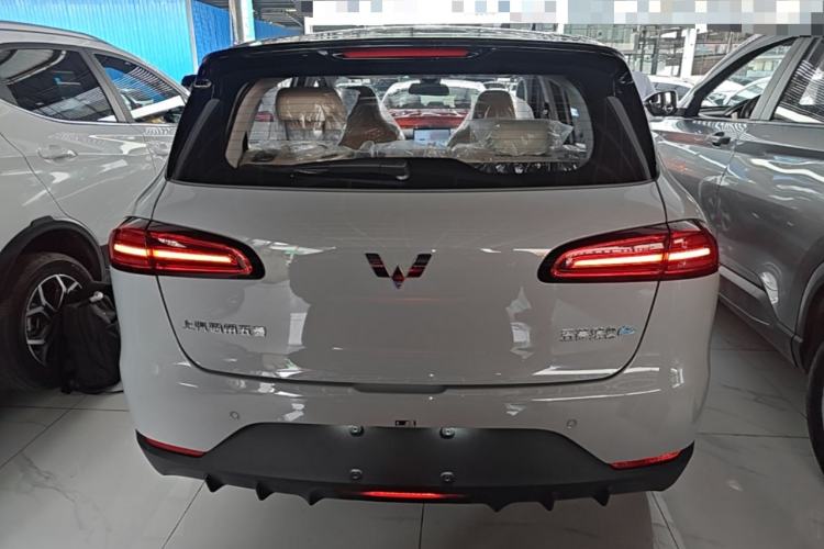 Used Wuling Bingo PLUS 2024 401 km Range 5-Seater Version