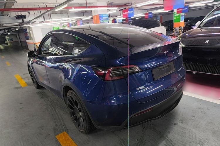 Used Tesla Model Y 2021 Long-Range All-Wheel-Drive Version