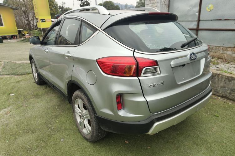 Used Bestune X80 2015 2.0L Automatic Comfort Anniversary Edition