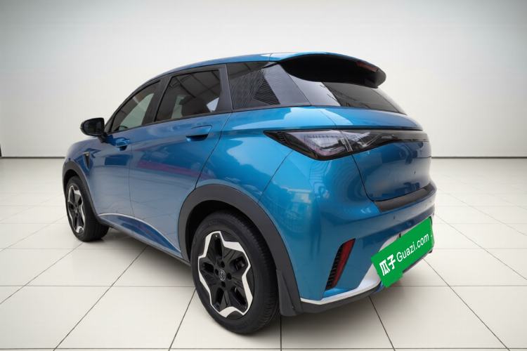 Used BYD Dolphin 2021 405 km Fashion Edition Exterior 3