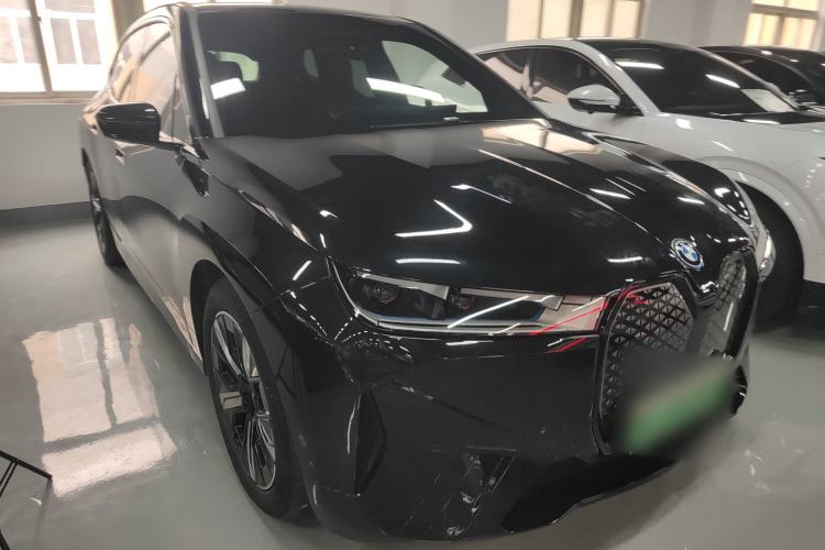 Used BMW iX 2022 xDrive40
