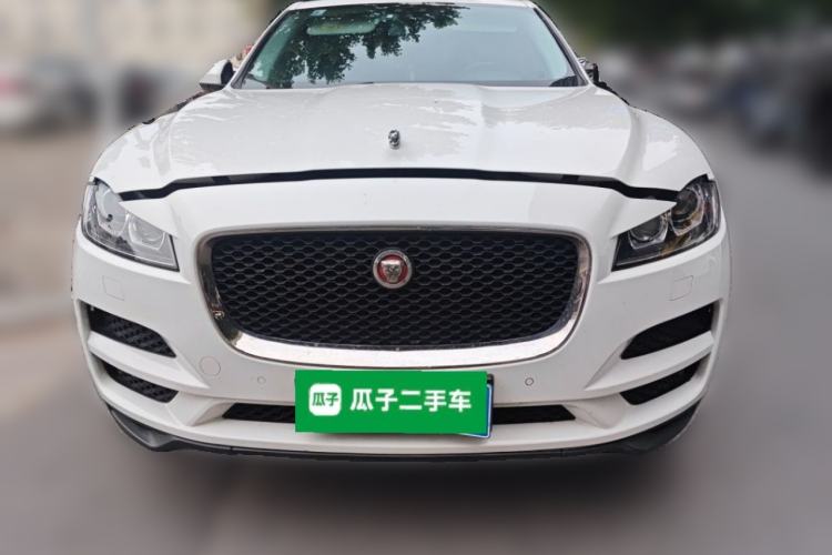 Used Jaguar F-PACE 2016 2.0T Two-Wheel Drive Urban Luxury Edition