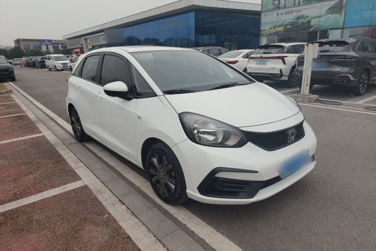 Used Honda Fit 2022 1.5L CVT Trendy Sunroof Edition Front Right 45 Deg